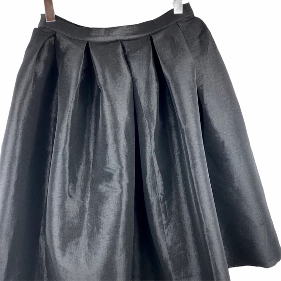 Chicwish Black Satin Full A-Line Circle Ball Gown Princess Skirt Revolve S - Picture 3 of 6